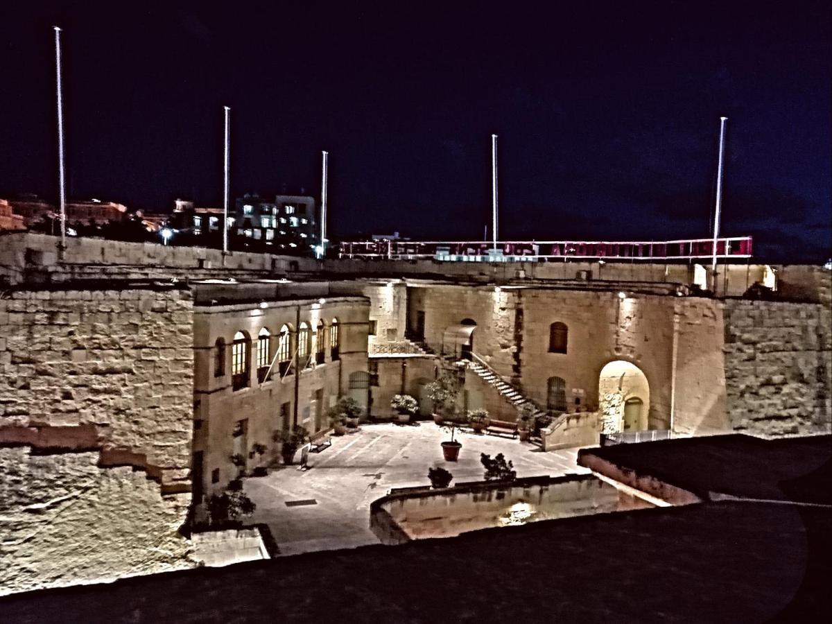 Kharmen A 1565S House With Seaviews Birgu Exterior foto